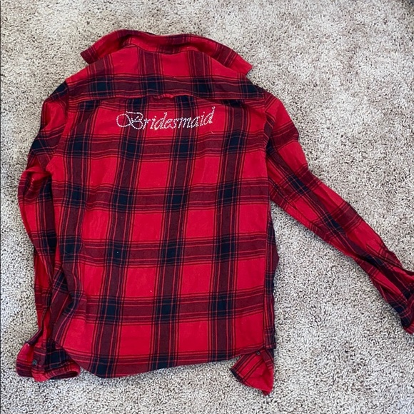 Tops - Bridesmaid | S | Black & Red Flannel